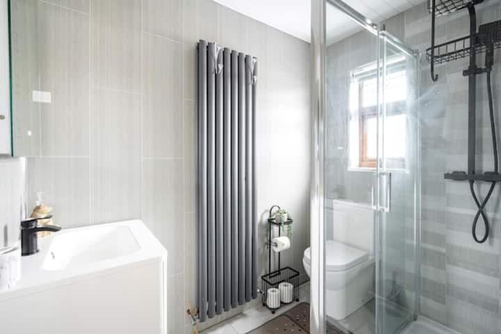 Elegant And Cosy Private Room Belfast Exterior foto